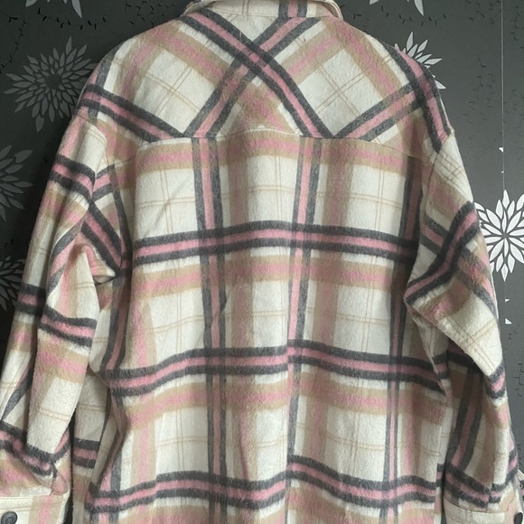 Zara wool blend plaid shacket. - Picture 4 of 4